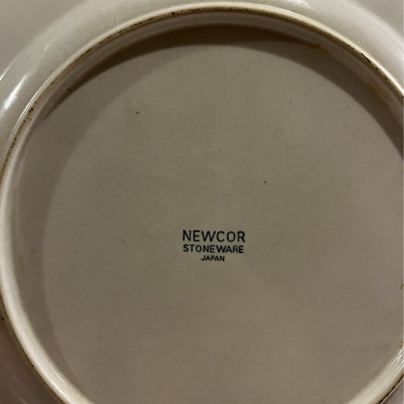 Vintage Newcor Stoneware Country Village 12" Round Platter Serving Plate - Picture 2 of 8